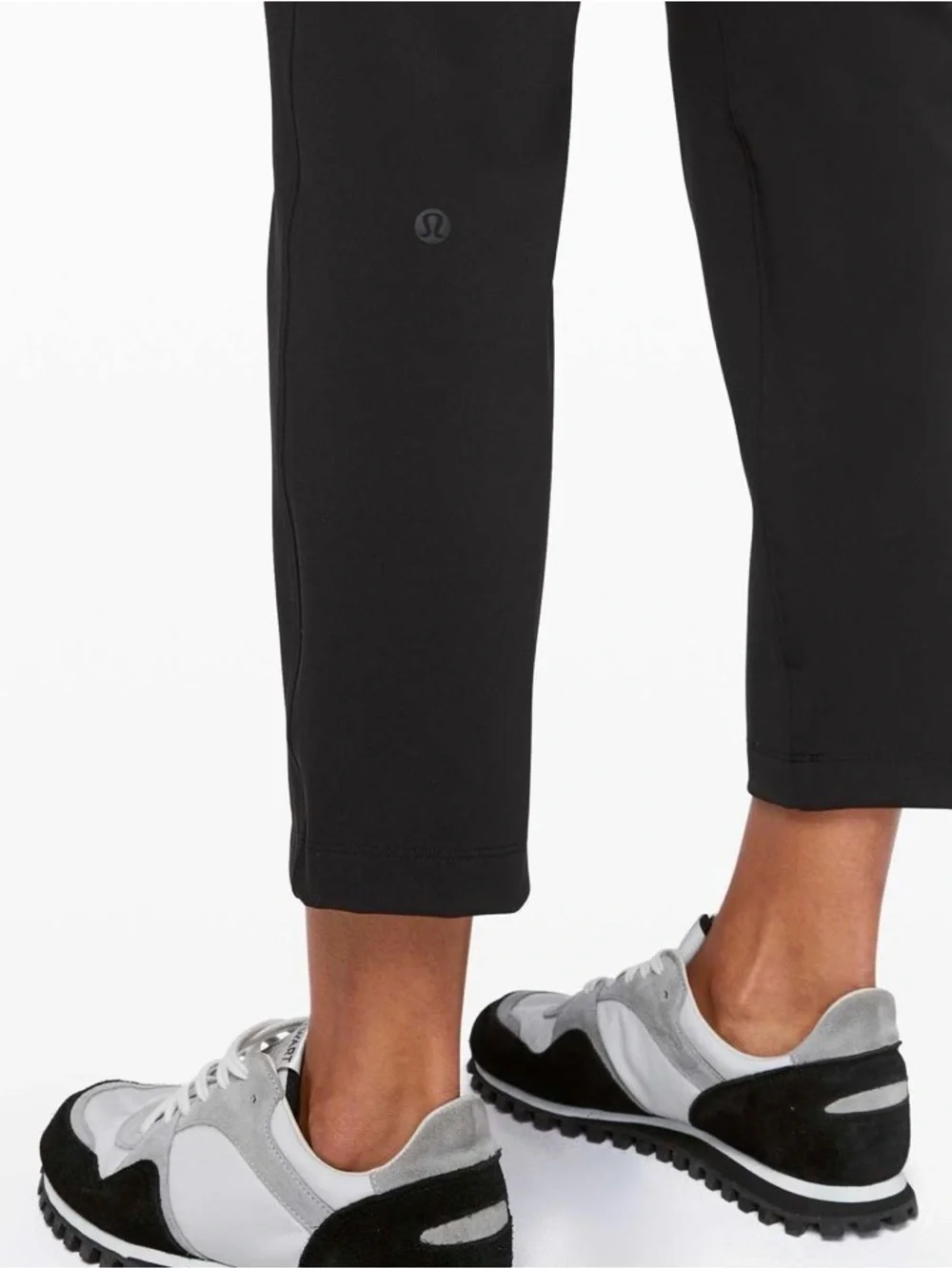 Lululemon Athletica On the Fly pants, 27”, black , size 6